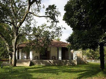 Country house Comilla Wathurugama